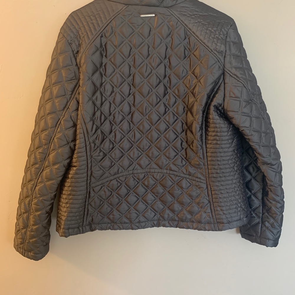 Jacket - Picture 2 of 3